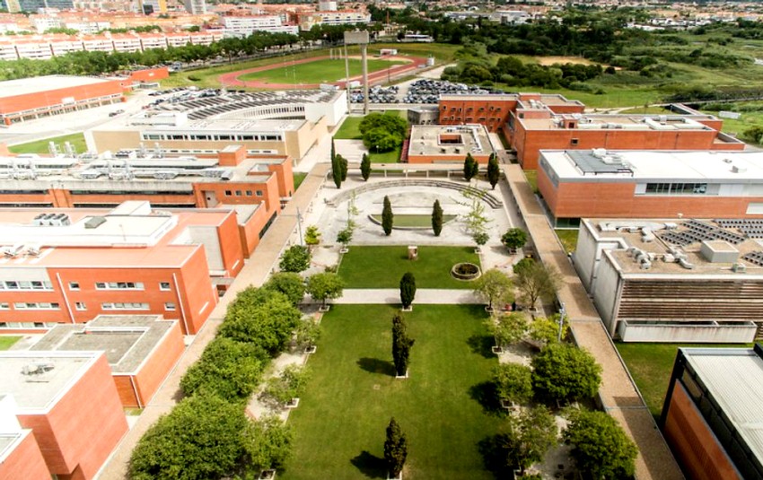 Universidade de Aveiro